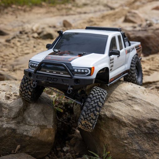 AXI-1375T1 1/10 SCX10 III Base Camp 4X4 Rock Crawler Brushed RTR, White - Image 16